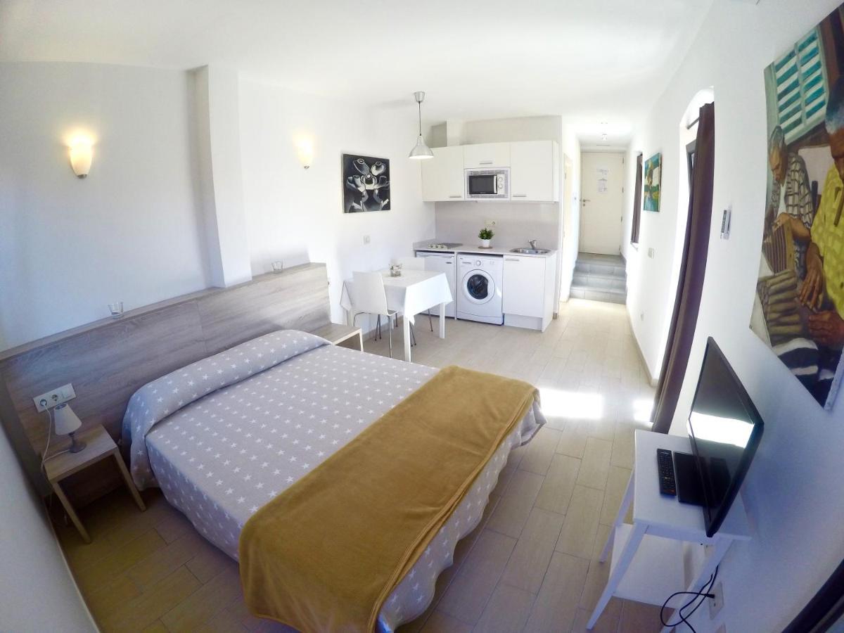 Apartaments Fonda Comerc Торроэлья-де-Монгри Экстерьер фото